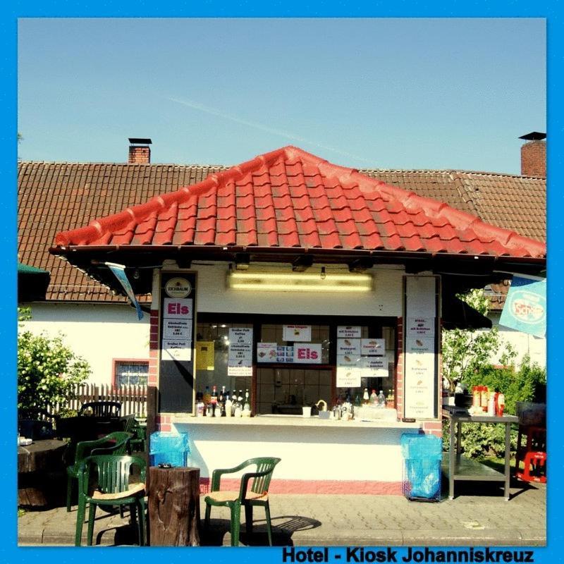 Hotel-Restaurant Johanniskreuz Trippstadt المظهر الخارجي الصورة